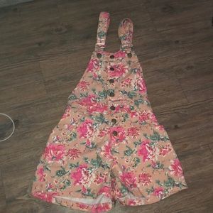 flower print overalls pockets on sides and back